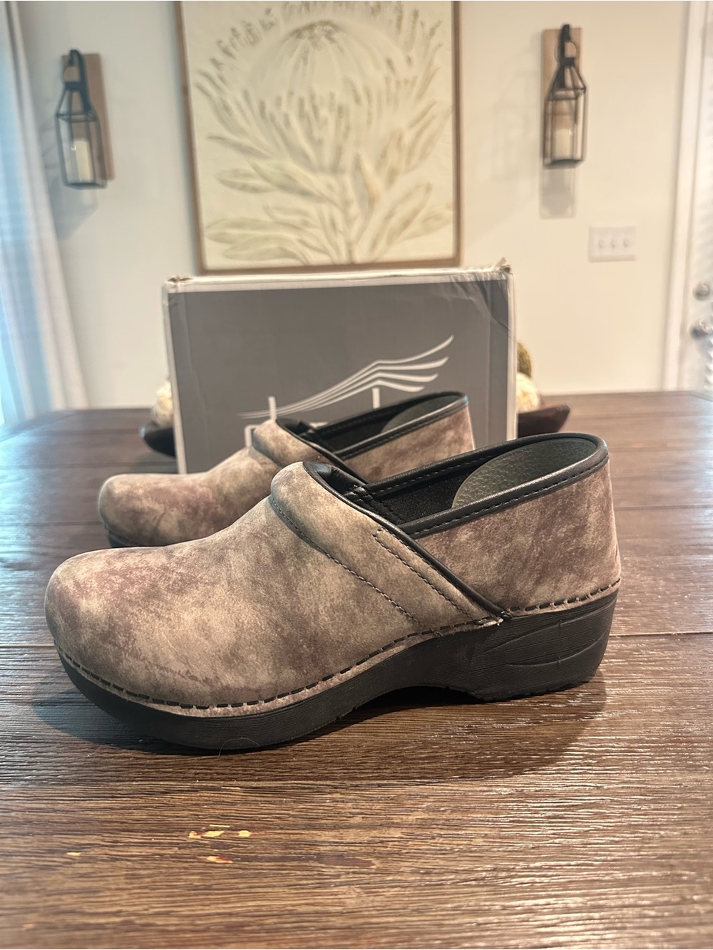 Dansko Marbled Nubuck Clogs NWB